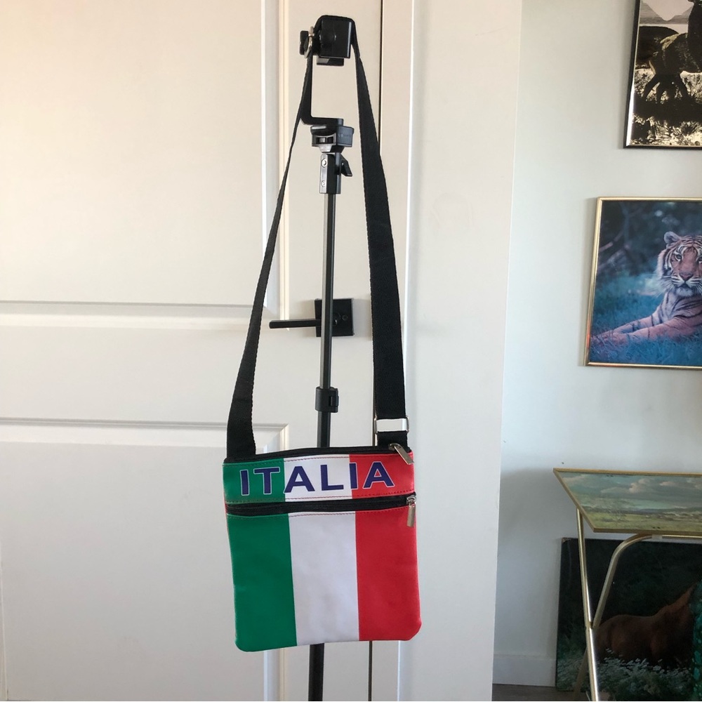 Italy Italia crossbody bag